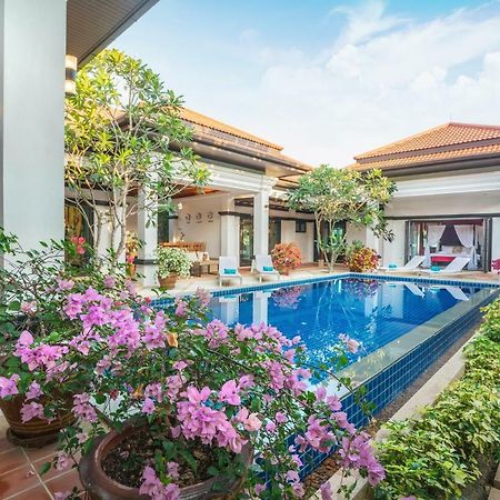 Jewels Villas Phuket Szurin-part Kültér fotó