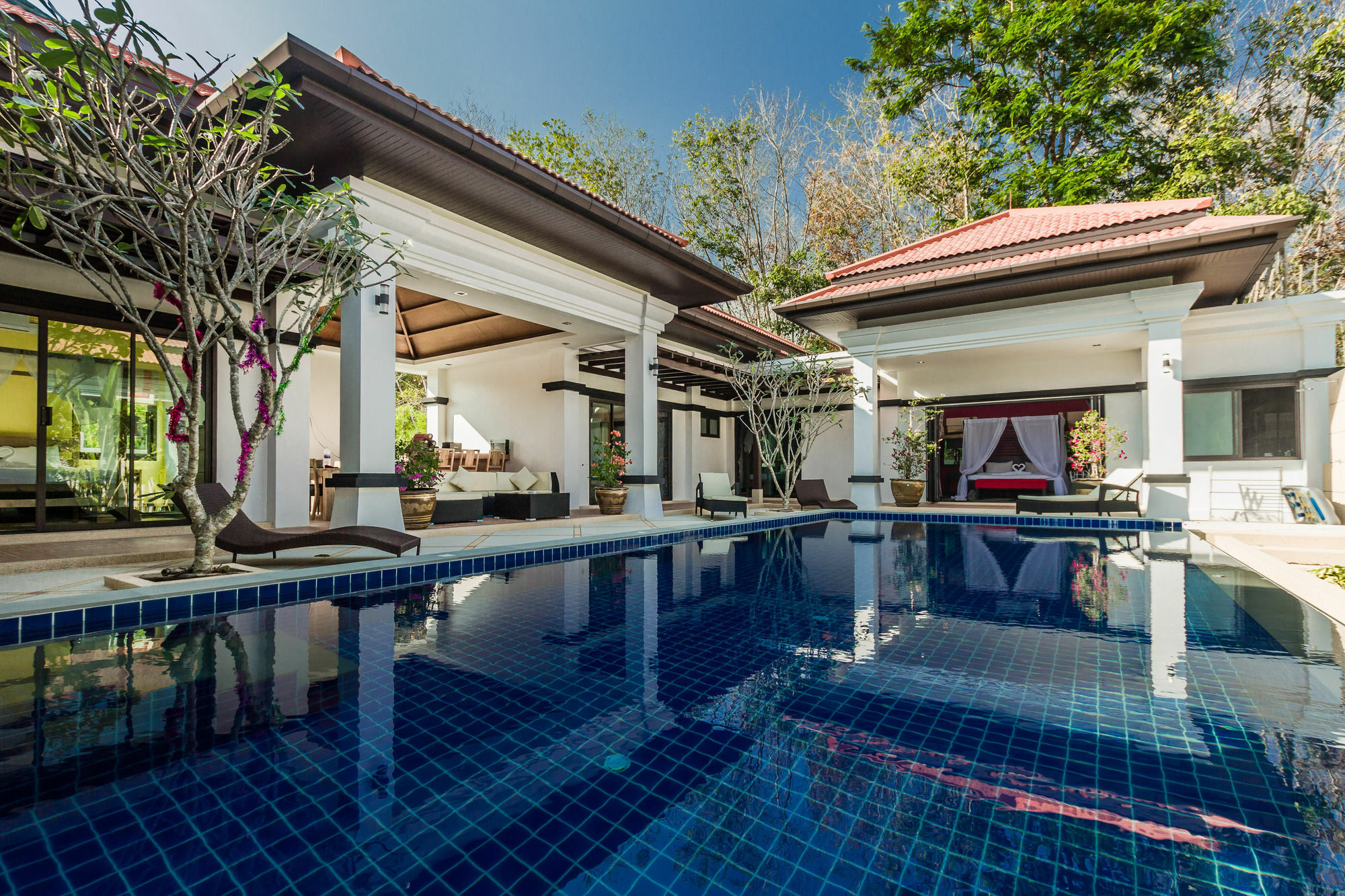 Jewels Villas Phuket Szurin-part Kültér fotó